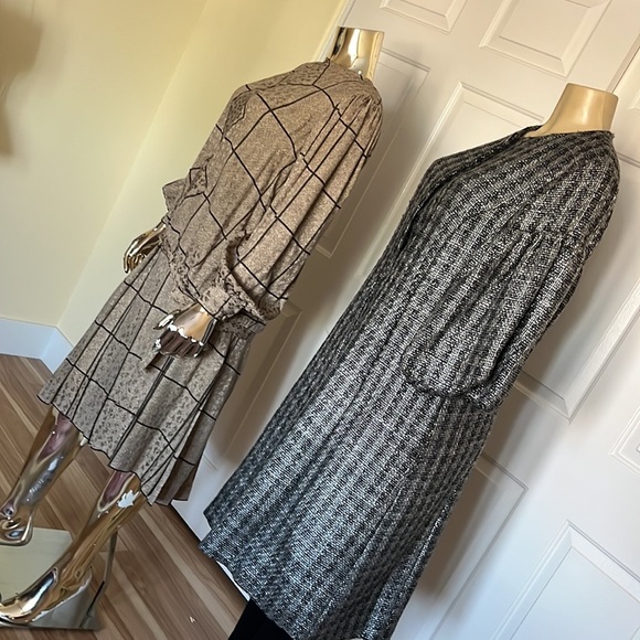 A D C H  INT. LADIES GARMENT SKIRT & TOP - Picture 9 of 13